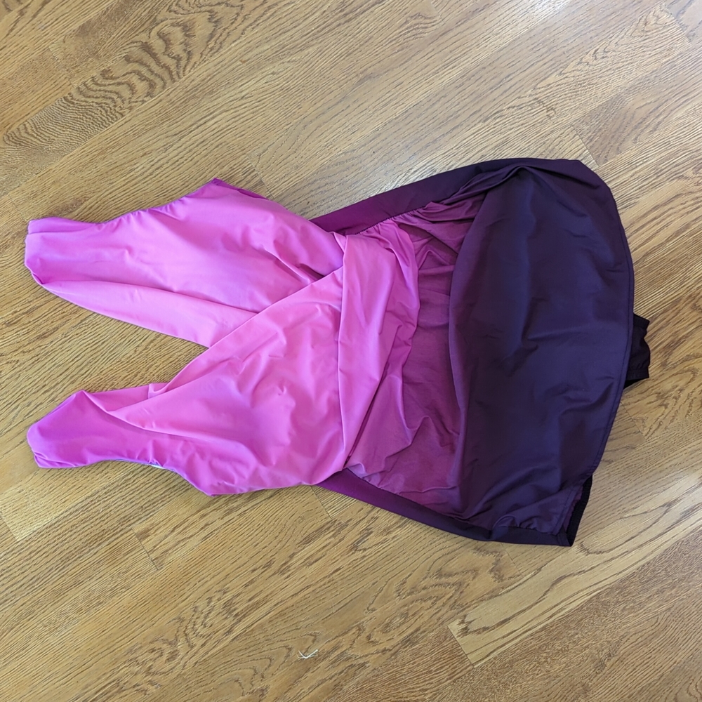Lands End 14L full coverage swimsuit -- gorgeous ombre!